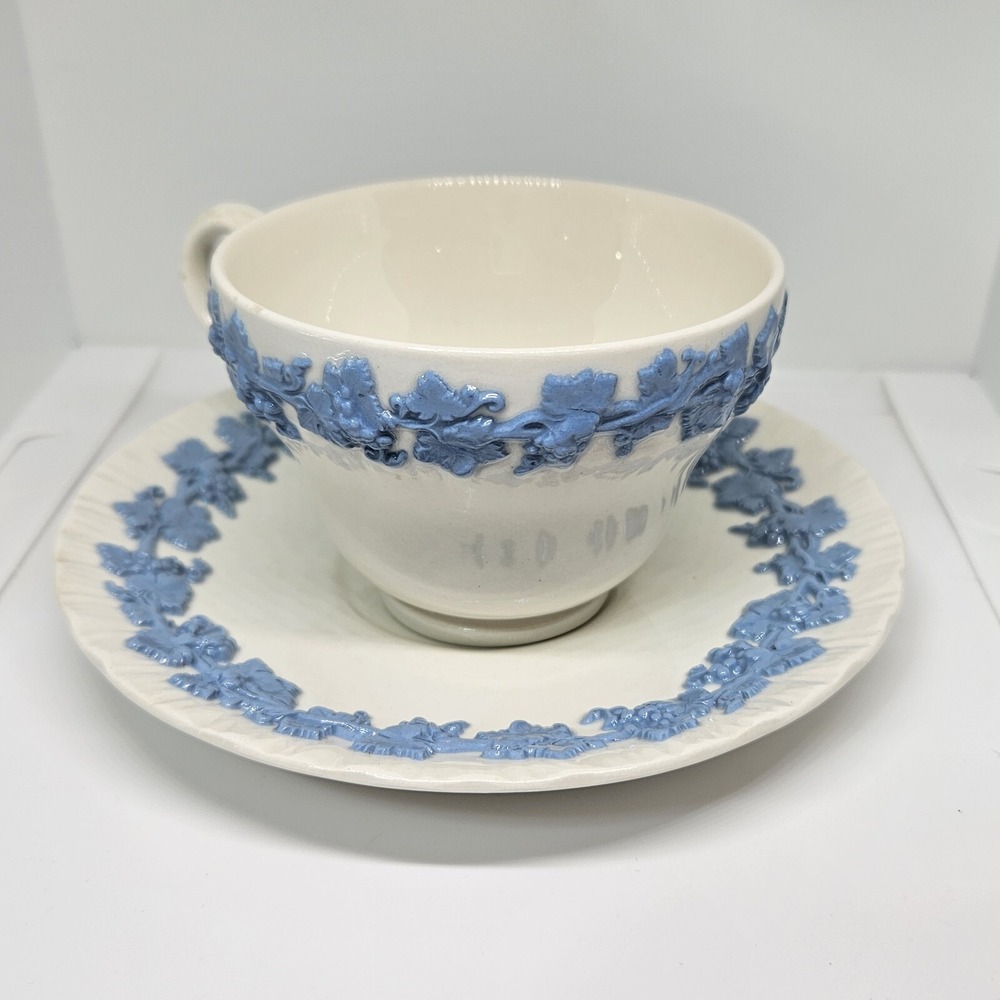 Wedgwood Embossed Queens Ware Tea Cup Saucer Set Blue Grapevine Cream Etruria